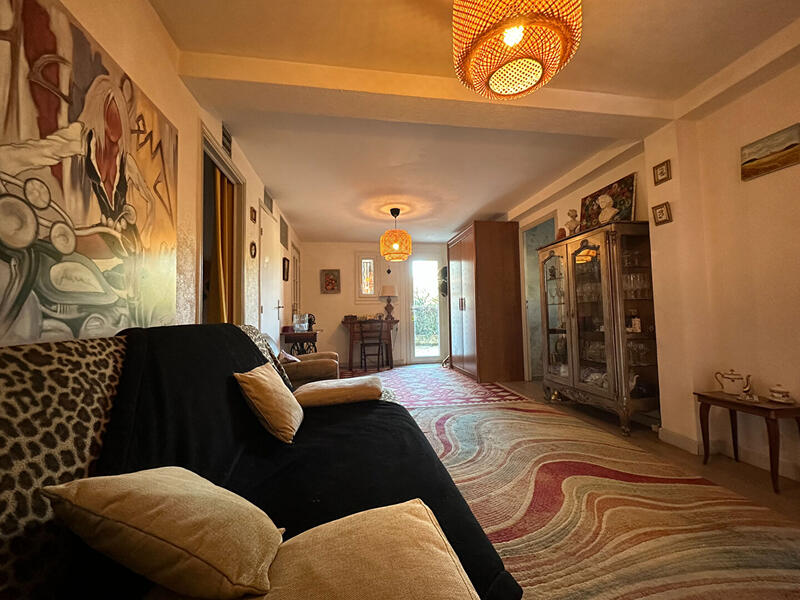 Appartement - 85 m² - 3 pièces