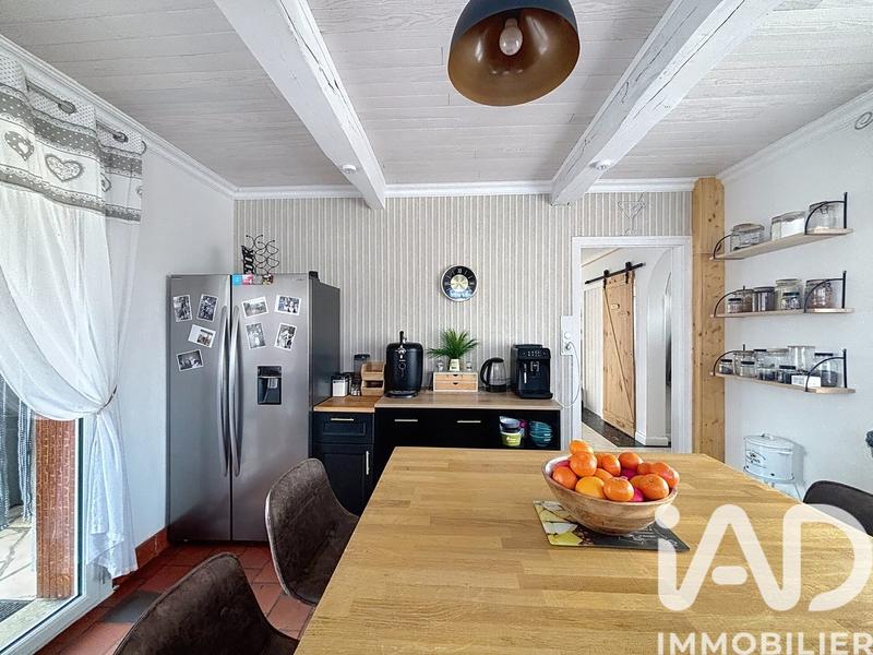 Maison - 177 m² - 7 pièces