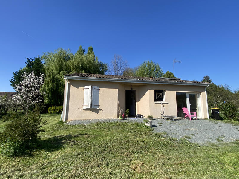 Maison - 85 m² - 3 pièces