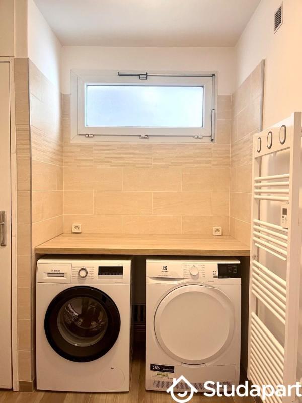 Chambre - 13 m² - 1 pièce