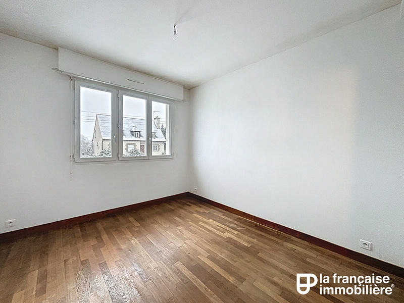 Maison - 92 m² - 5 pièces