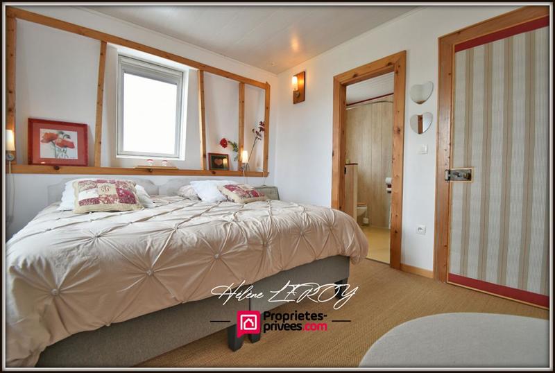 Maison - 260 m² - 12 pièces