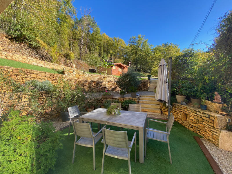 Maison - 182 m² - 10 pièces