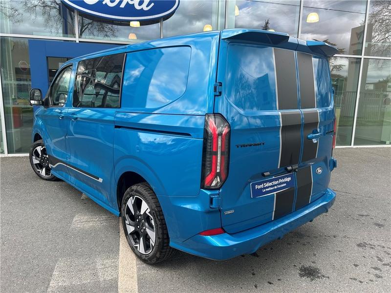 Ford Transit Custom Fourgon II Cabine Approfondie Ca 320 L1h1 2.5 Duratec 232 Ch Phev Cvt Sport
