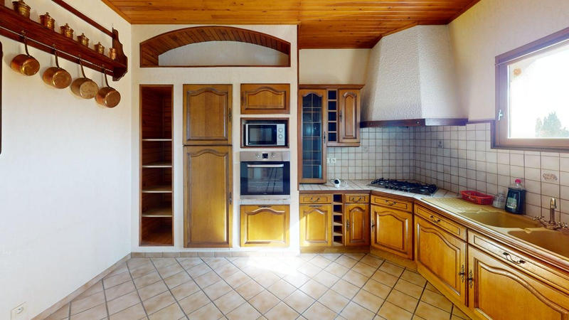 Maison - 163 m² - 6 pièces