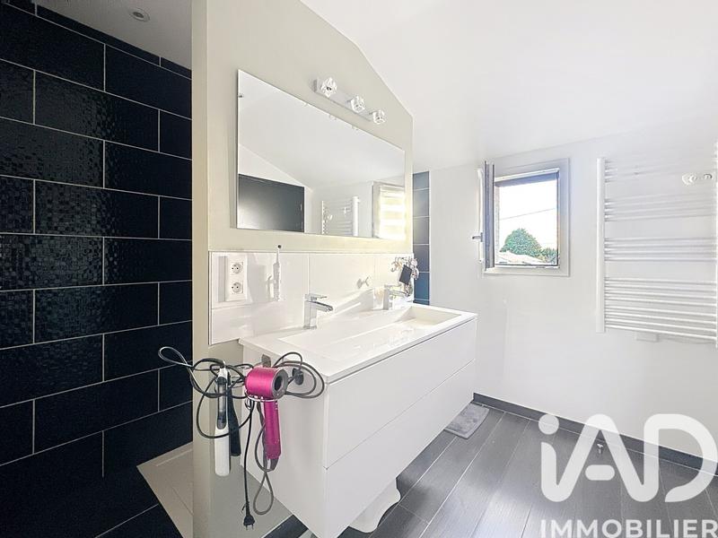 Maison - 176 m² - 6 pièces