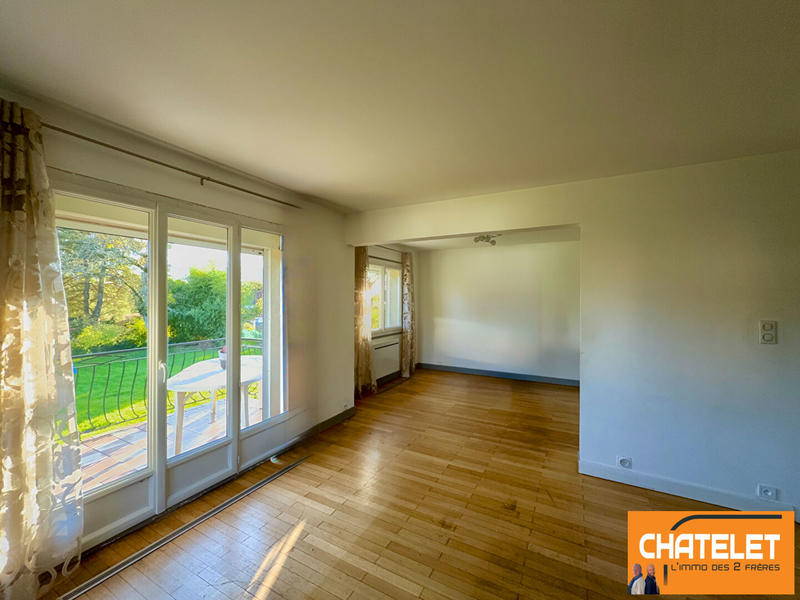 Maison - 163 m² - 7 pièces