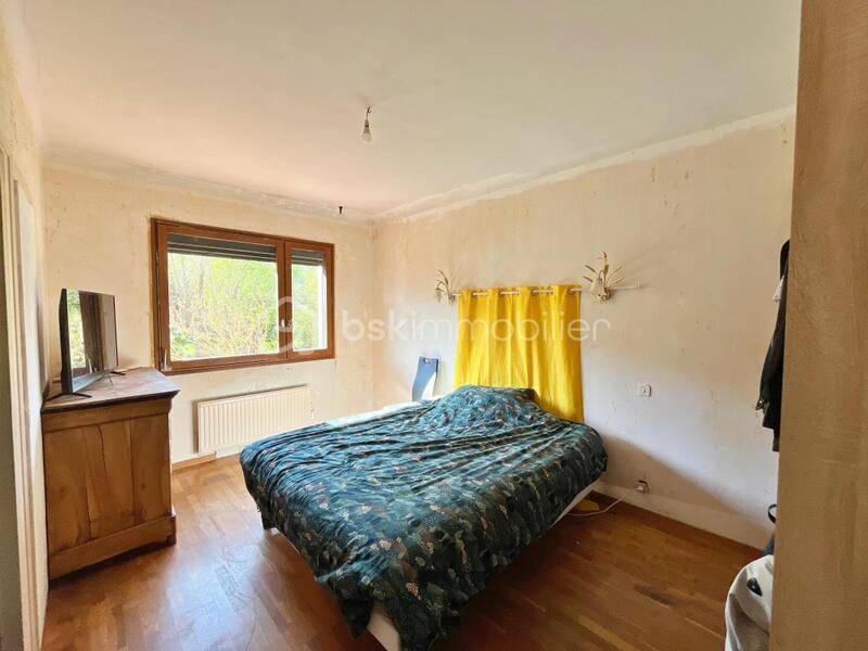 Maison - 192 m² - 8 pièces