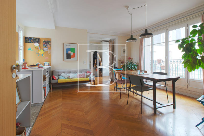 Appartement - 128 m² - 5 pièces