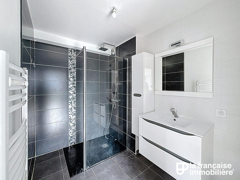 Maison - 107 m² - 5 pièces