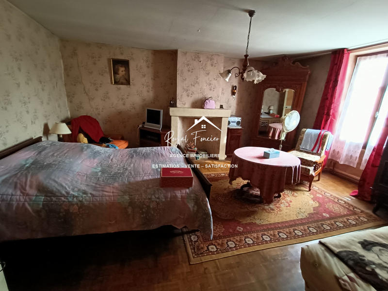 Maison ancienne - 102 m² - 4 pièces