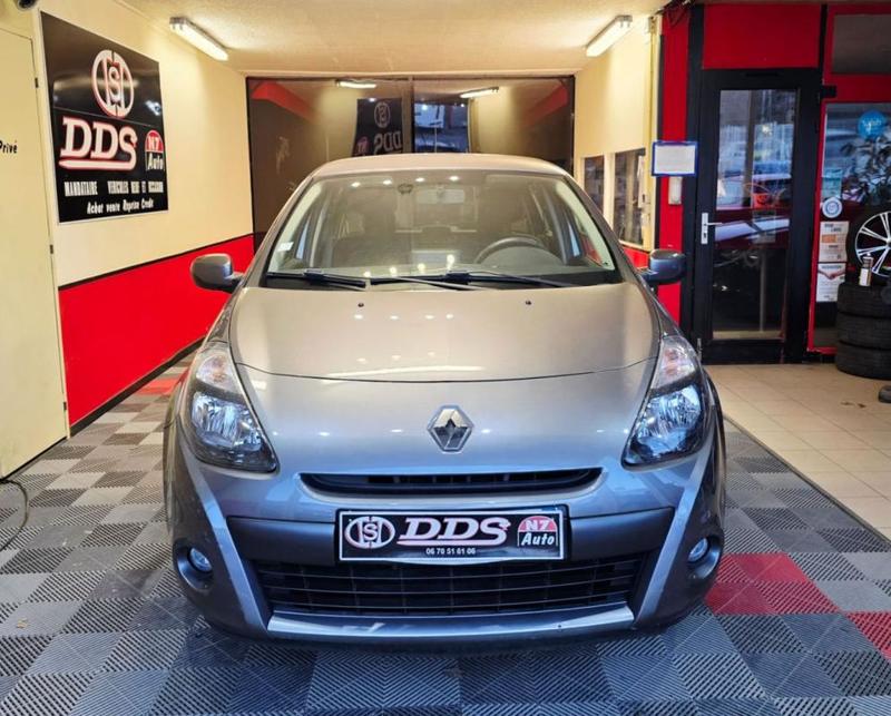 Renault Clio III 1.2 l Gps Regul Clim Distri Neuve
