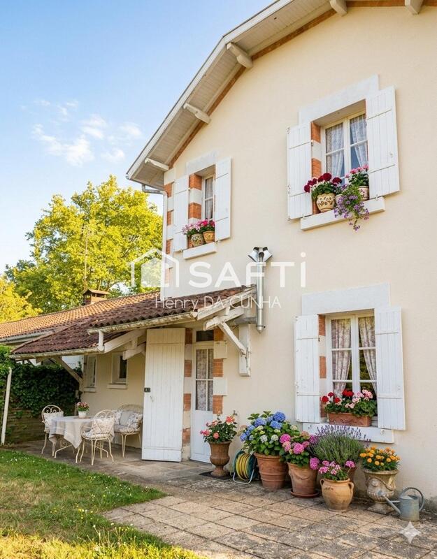 Maison - 101 m² - 5 pièces