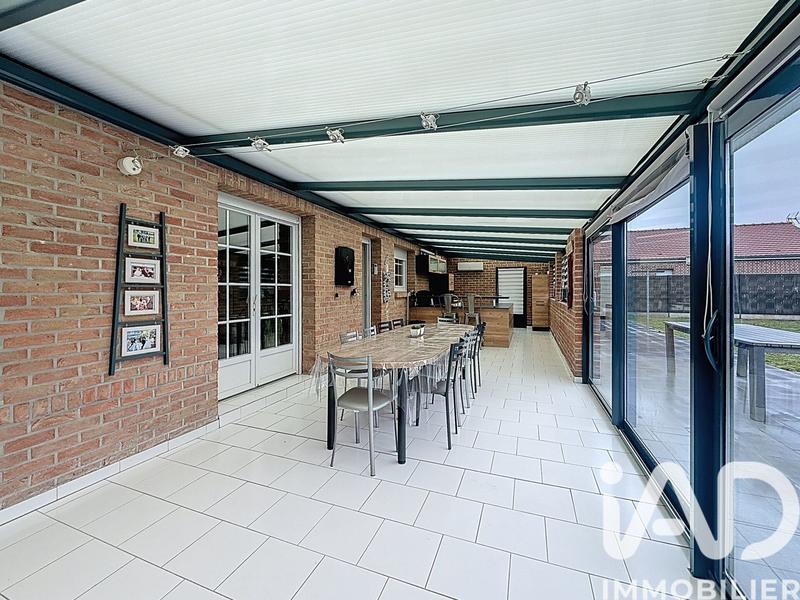 Maison - 230 m² - 8 pièces