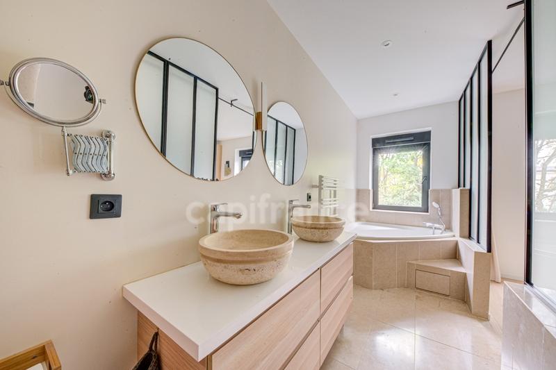 Maison - 149 m² - 5 pièces