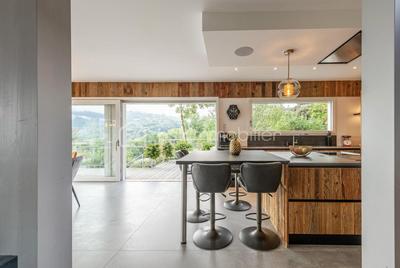 Maison d'architecte - 269 m² - 9 pièces