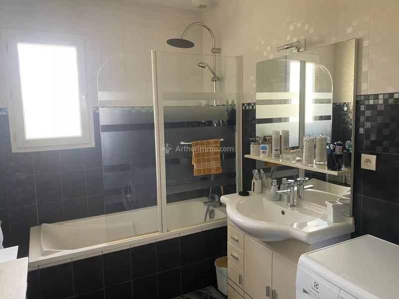 Maison - 97 m² - 4 pièces