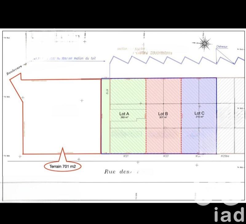 Terrain - 701 m²
