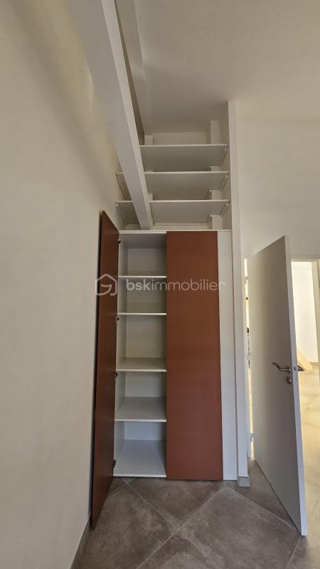 Appartement - 79 m² - 3 pièces