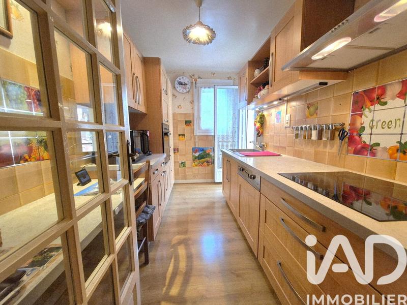 Appartement - 77 m² - 3 pièces