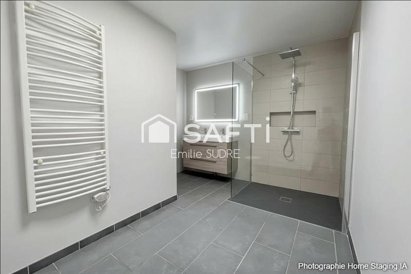 Maison - 260 m² - 7 pièces