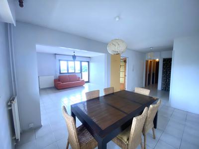 Appartement - 86 m² - 4 pièces