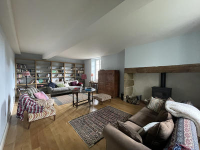 Maison - 200 m² - 5 pièces