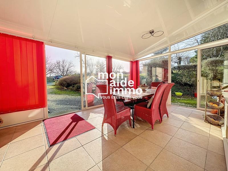 Maison - 350 m² - 9 pièces