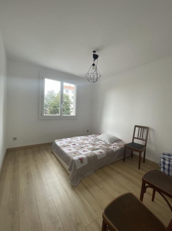 Appartement ancien - 56 m² - 3 pièces