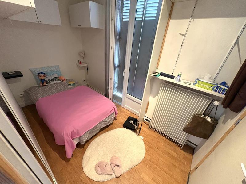 Maison - 202 m² - 9 pièces