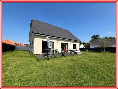 Maison - 140 m² - 5 pièces