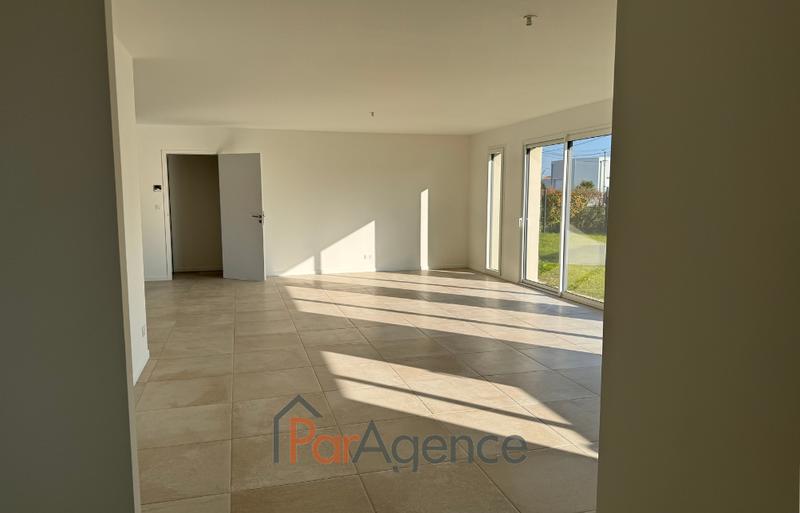 Maison - 150 m² - 4 pièces