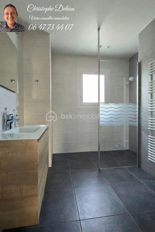 Maison traditionnelle - 148 m² - 7 pièces