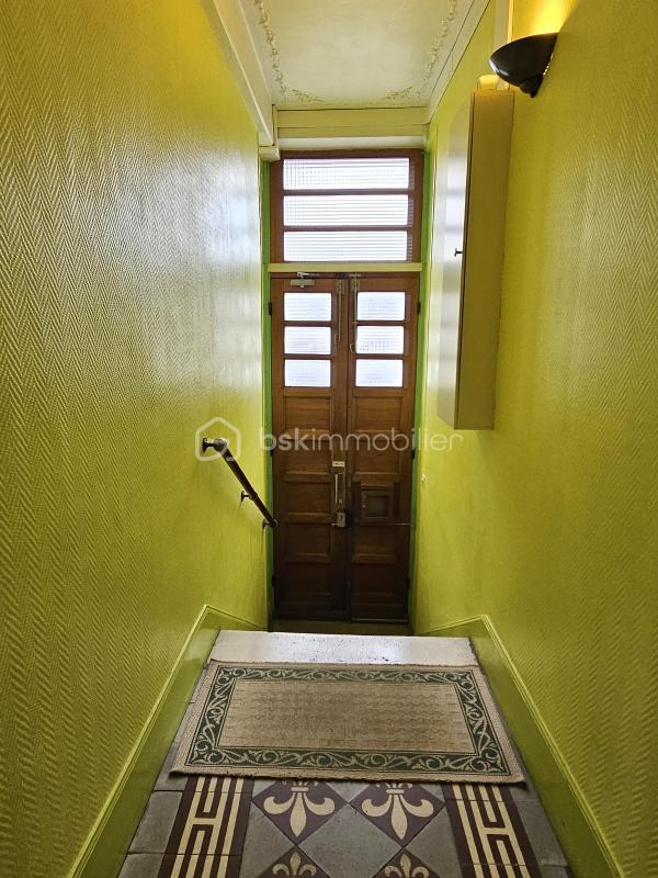 Maison bourgeoise - 227 m² - 9 pièces