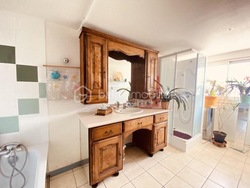 Maison - 175 m² - 5 pièces