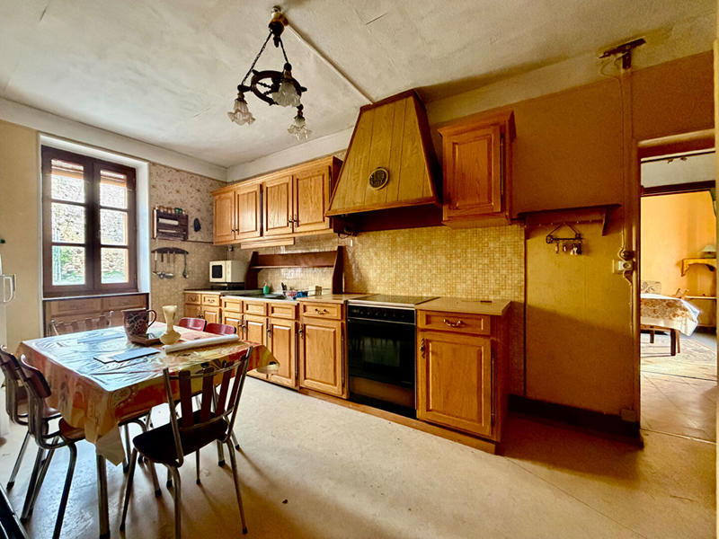 Maison - 105 m² - 4 pièces