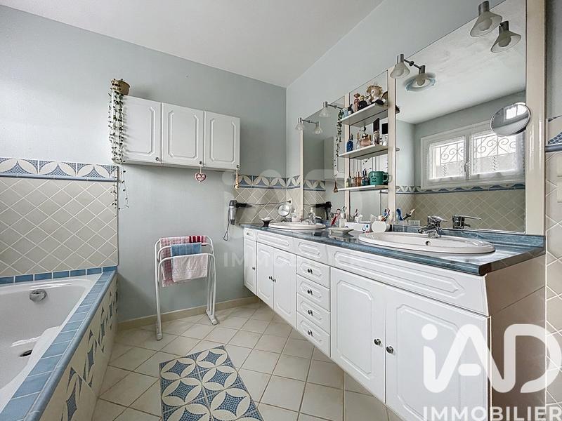 Maison - 136 m² - 6 pièces