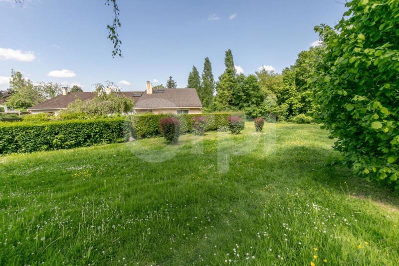 Maison - 87 m² - 4 pièces