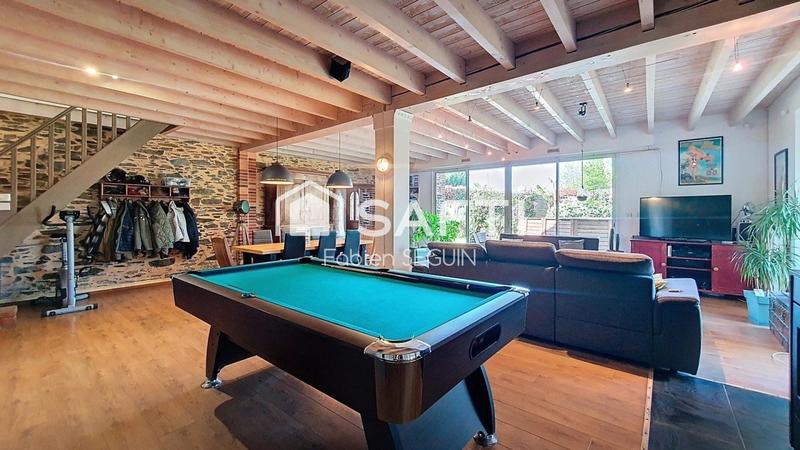 Maison - 178 m² - 6 pièces