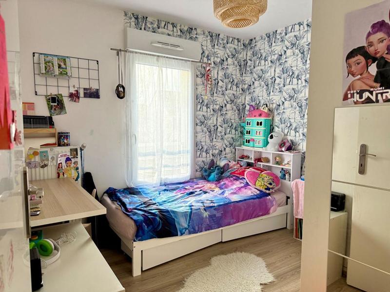 Maison - 80 m² - 5 pièces