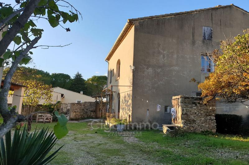 Maison en pierre - 280 m² - 8 pièces