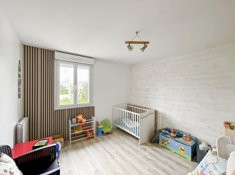 Maison - 90 m² - 4 pièces