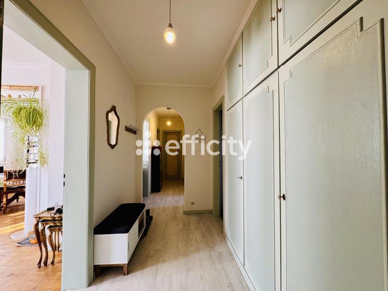 Appartement - 100 m² - 3 pièces