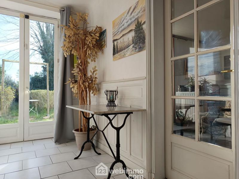 Maison de maîtres - 316 m² - 11 pièces