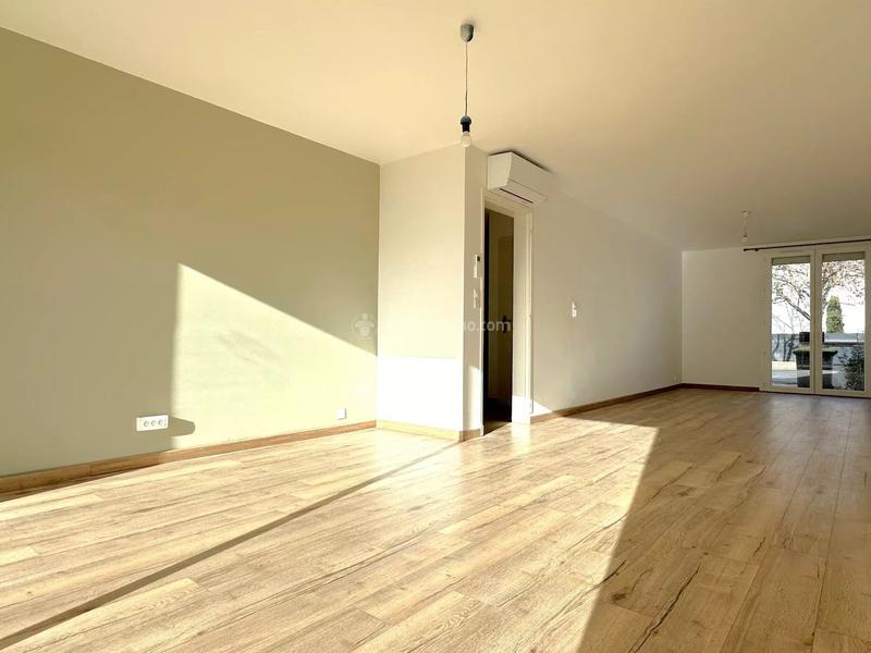 Appartement - 95 m² - 4 pièces