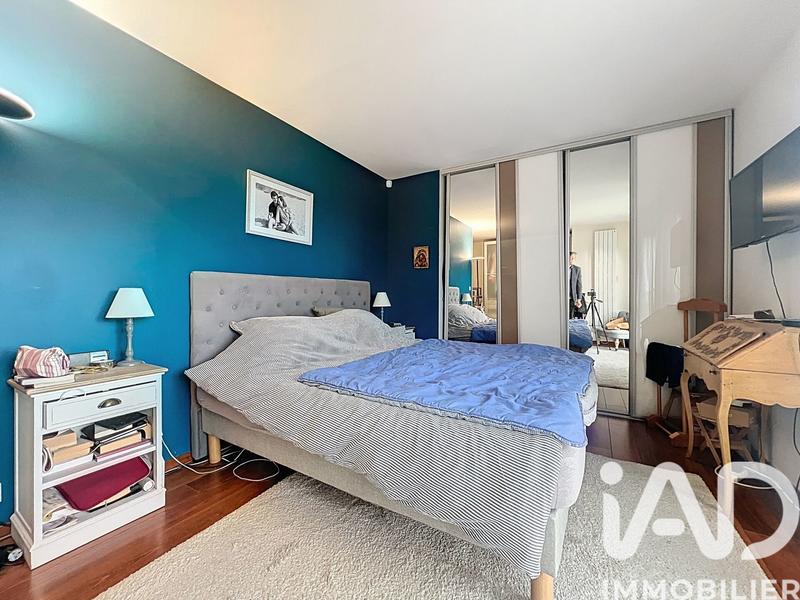 Maison - 203 m² - 7 pièces