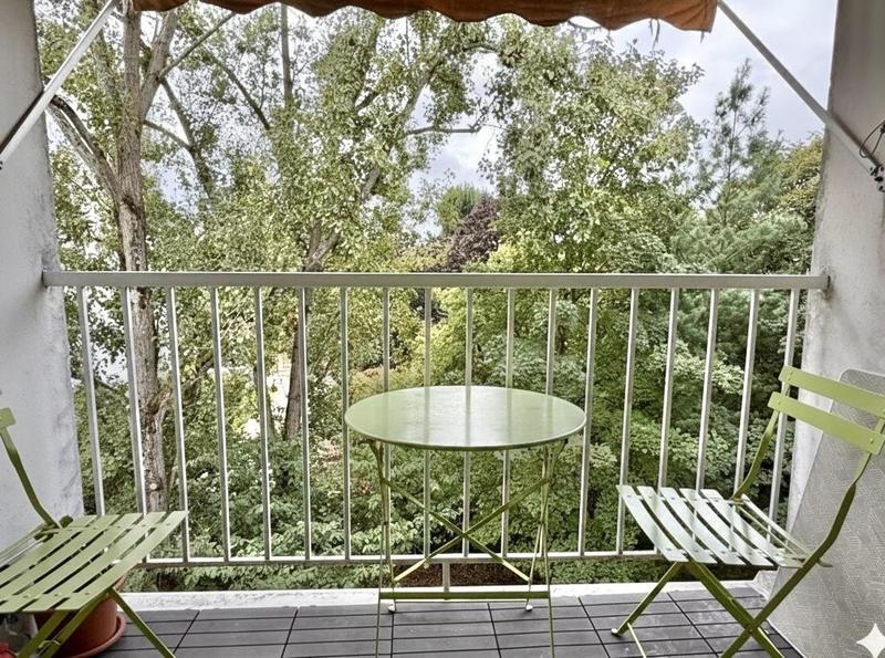 Appartement - 117 m² - 7 pièces