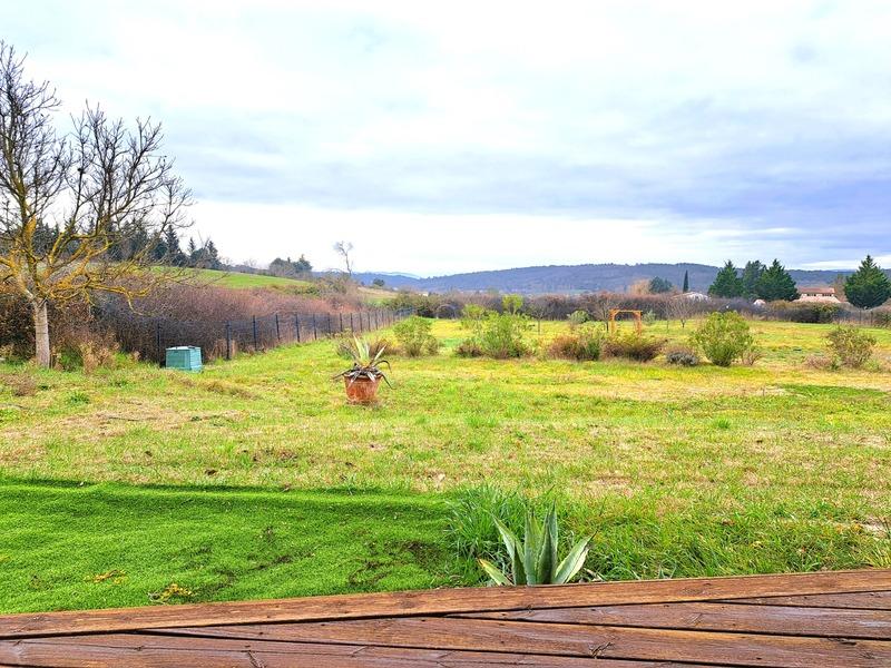 Maison - 92 m² - 5 pièces