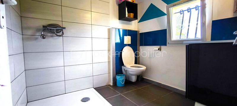 Maison - 104 m² - 4 pièces