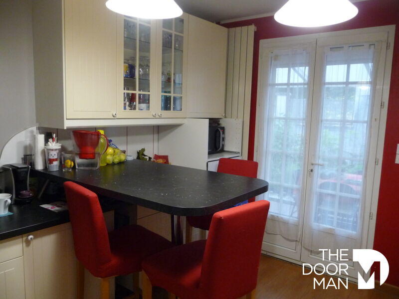 Maison - 141 m² - 6 pièces